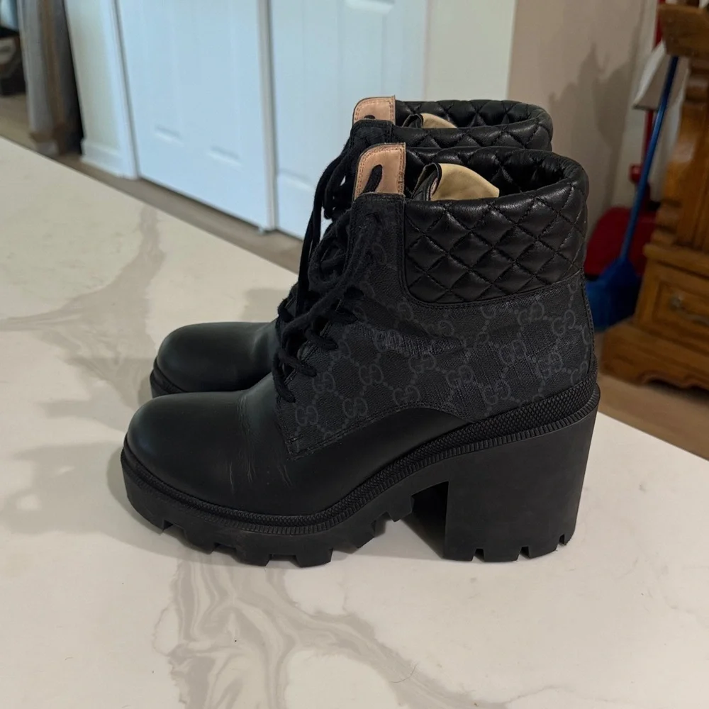 Gucci Women's Black Quilted Lace-Up Boots - Picture 1 of 7